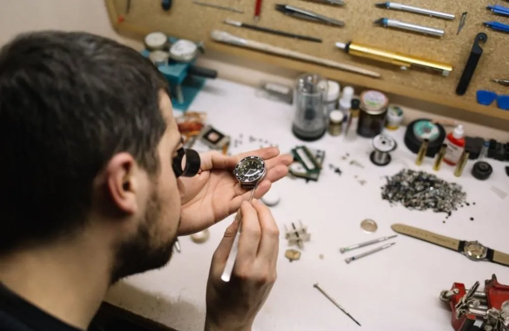 Interesting Facts About Watches and Watchmakers